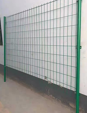 高速公路护栏网2.jpg