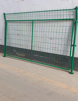 高速公路护栏网4.jpg